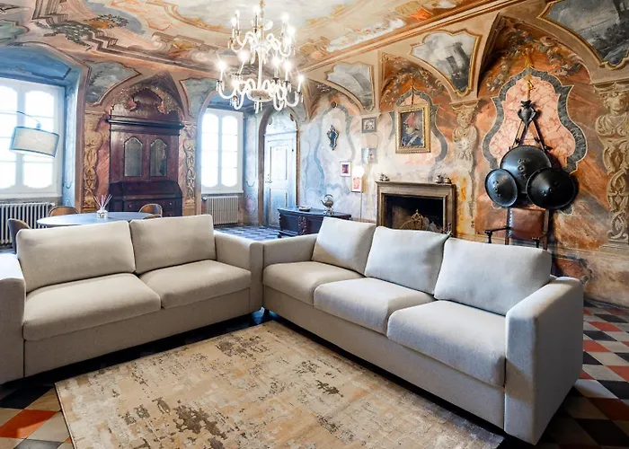 Villa Historical Dwelling In Palazzo Terzi *